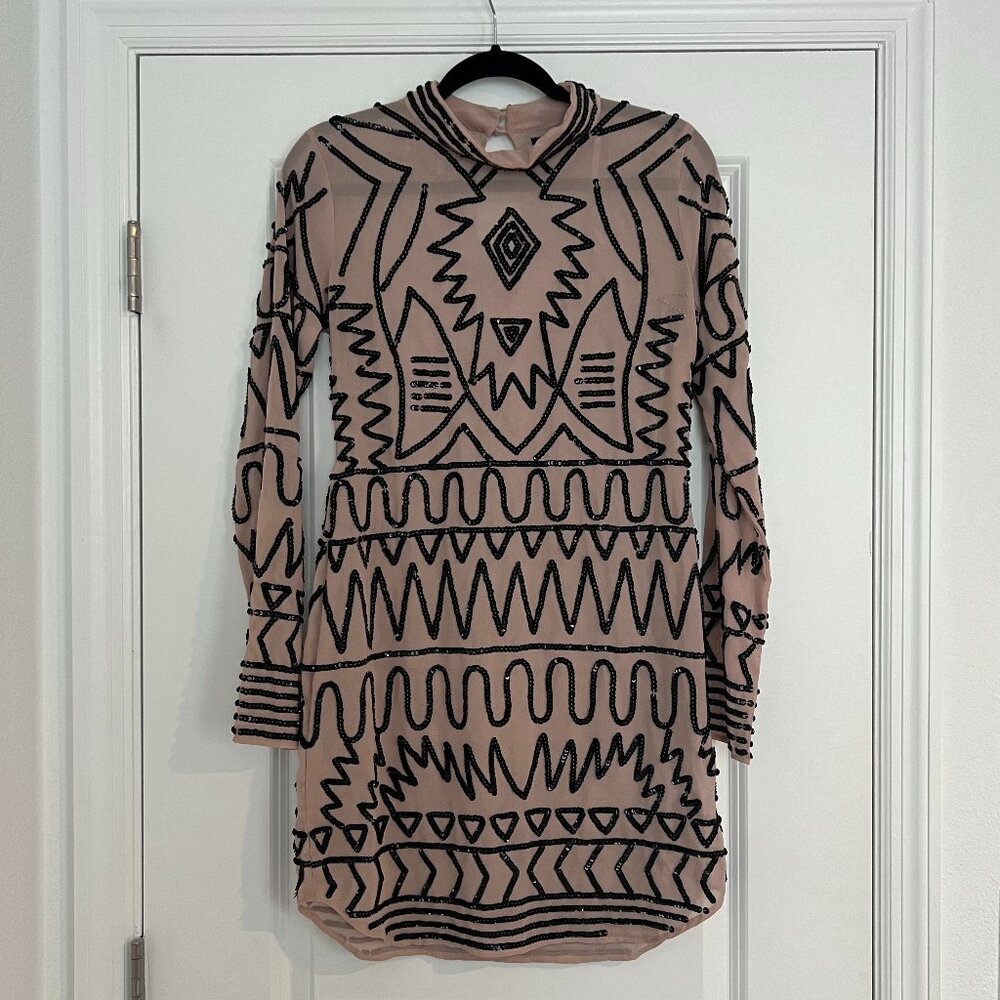 BOOHOO Nude Sheer Tunic Sheath Art Deco Mock Turtle Sequined Dress Long Sleeve 4